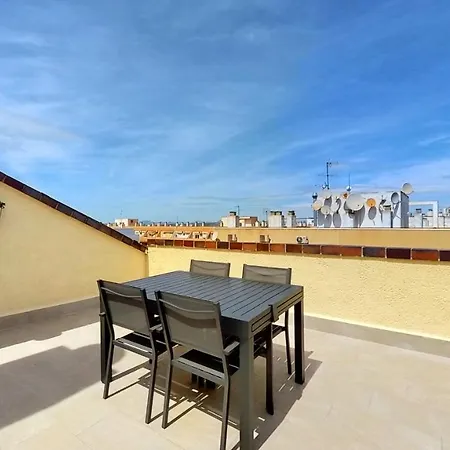 Luxurious 2 Bed Central Penthouse Atico * Torrevieja